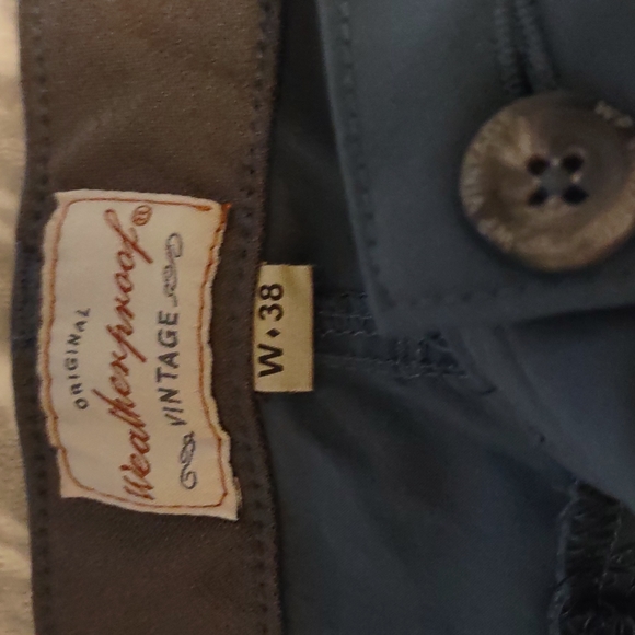 Bundle of men's shorts waist size 38. Men's. Weekend offers sales. - Picture 3 of 5